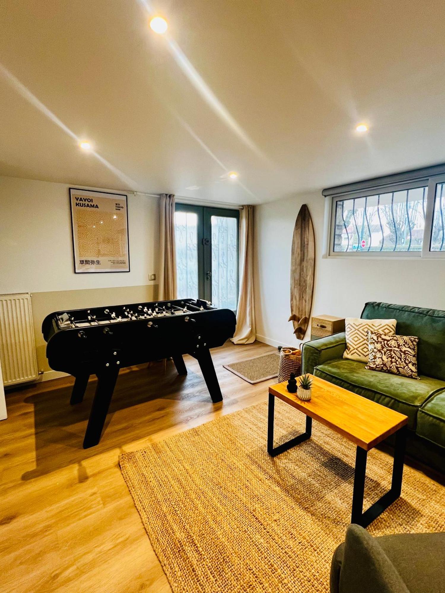 Superbe Studio Neuf - 20 Min Versailles Les Clayes-Sous-Bois Luaran gambar